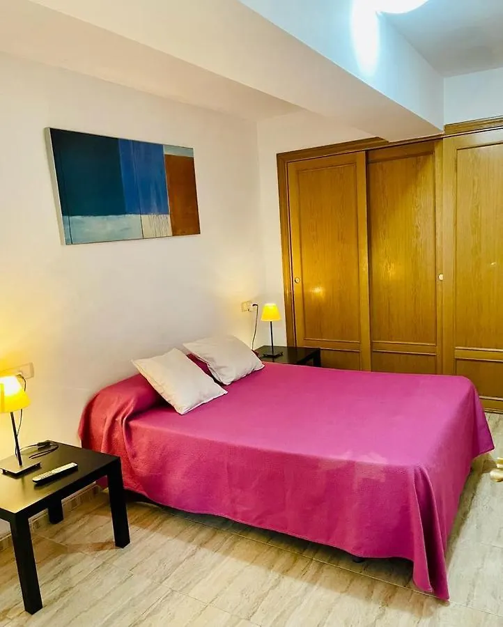شقة Puerta Del Sol Trm Only Adults Aparts توريمولينوس إسبانيا